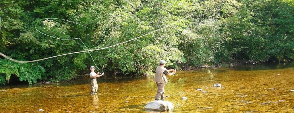 stage de pêche entre père et fils